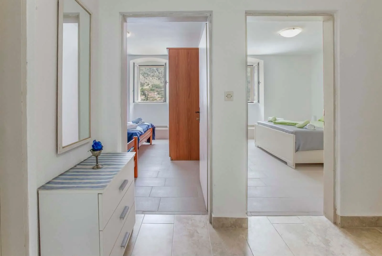 Rent, two bedroom apartment, 70m², Muo, Kotor