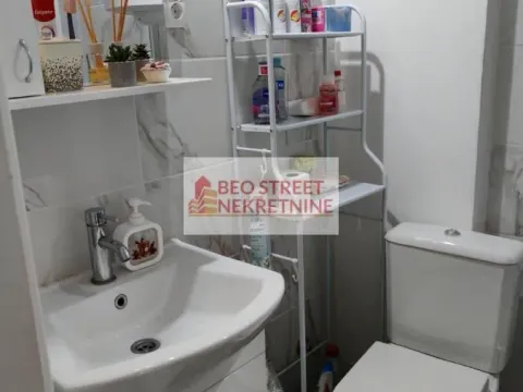 Sale, two bedroom apartment, 38m², Zemun Sve Podlokacije, Beograd - image 12