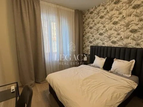 Izdavanje, trosoban stan, 80m², Savski Venac, Beograd - image 16