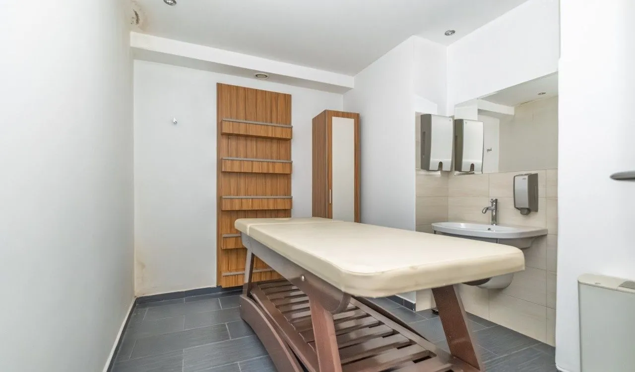 Sale, office space, 327m², Blok 5, Podgorica