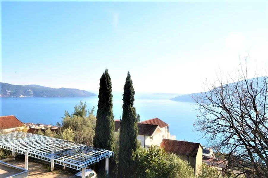 Prodaja, kuća, 320m², Herceg Novi, Crna Gora