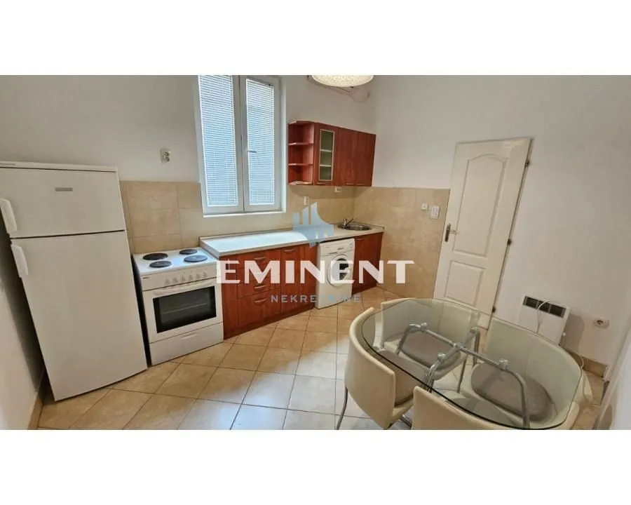 Rent, two bedroom apartment, 43m², Vračar Hram, Vračar Sve Podlokacije