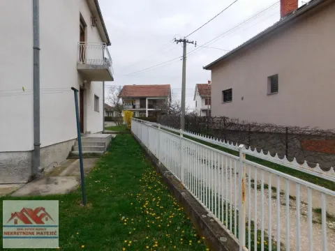 Prodaja, kuća, 200m², Stanovo, Kragujevac - image 18