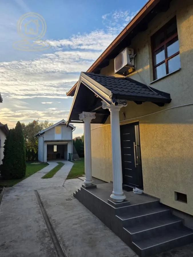 Rent, house, 250m², Centar, Stara Pazova