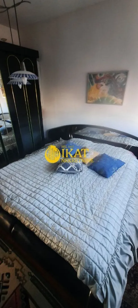 Prodaja, trosoban stan, 80m², Titel, Novi Sad