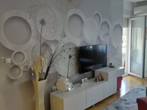 Prodaja, jednosoban stan, 51m², Tuški Put, Podgorica - image 2