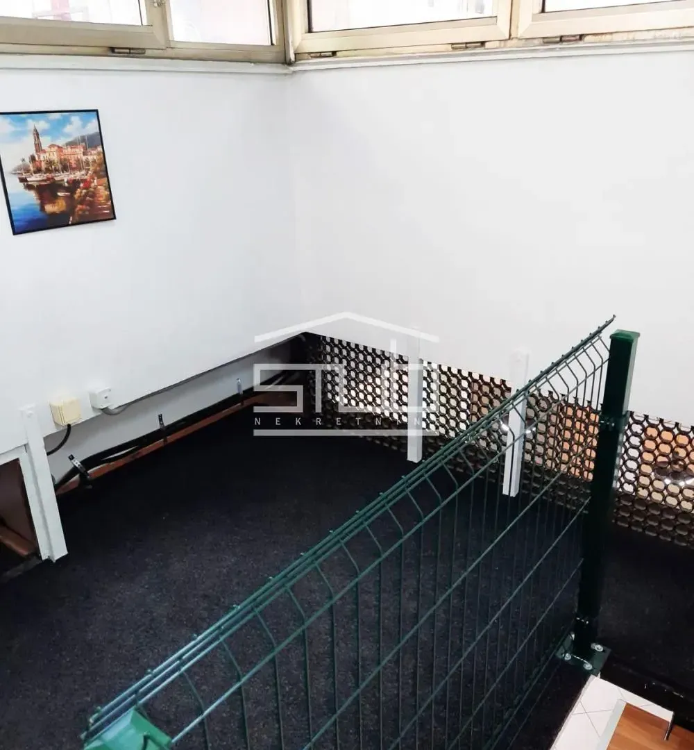 Sale, office space, 23m², Banovo Brdo, Beograd