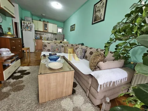 Prodaja, dvosoban stan, 44m², Cara Dušana, Novi Sad Sve Podlokacije - image 4