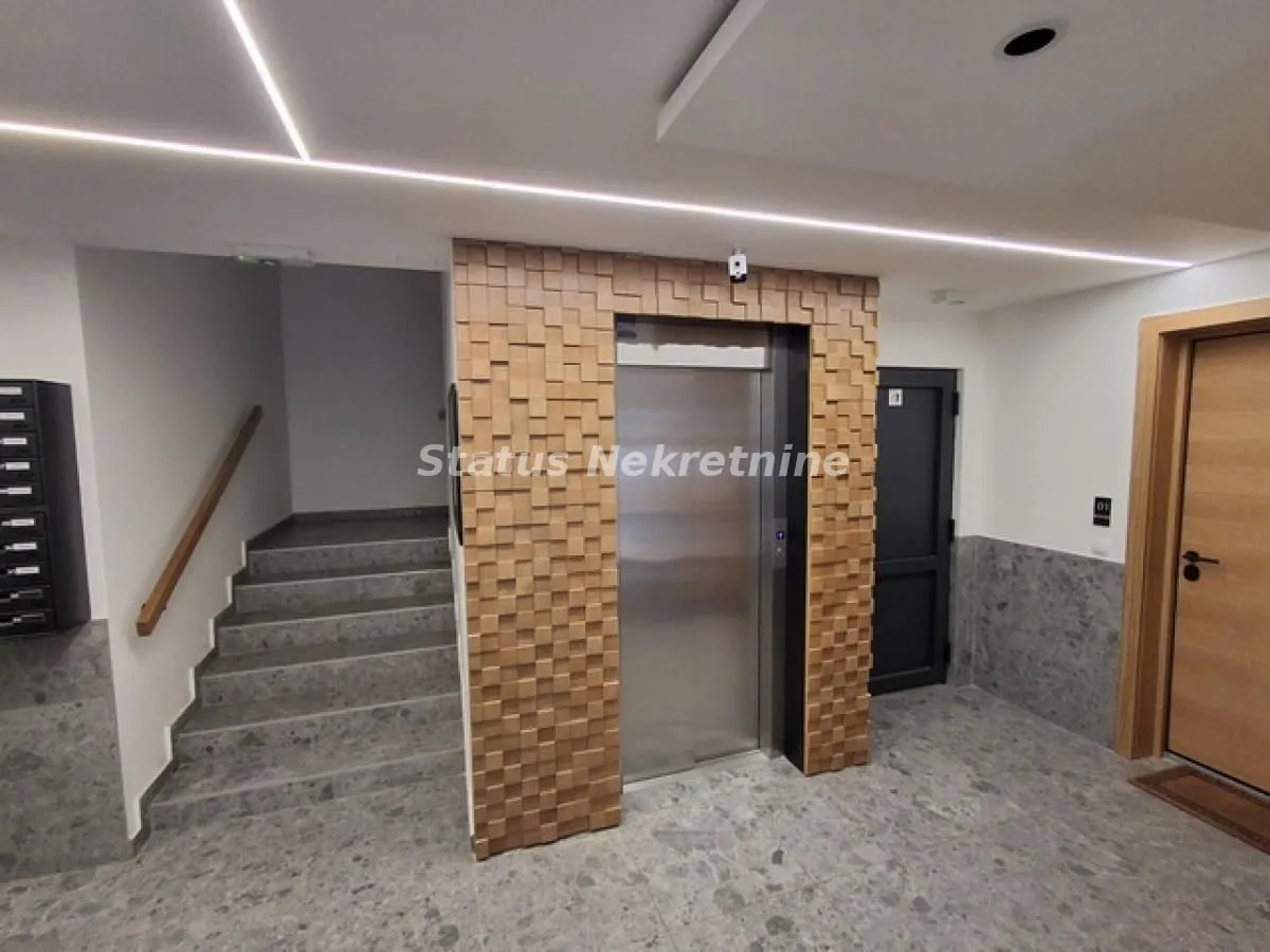 Prodaja, trosoban stan, 64m², Podbara, Novi Sad Sve Podlokacije