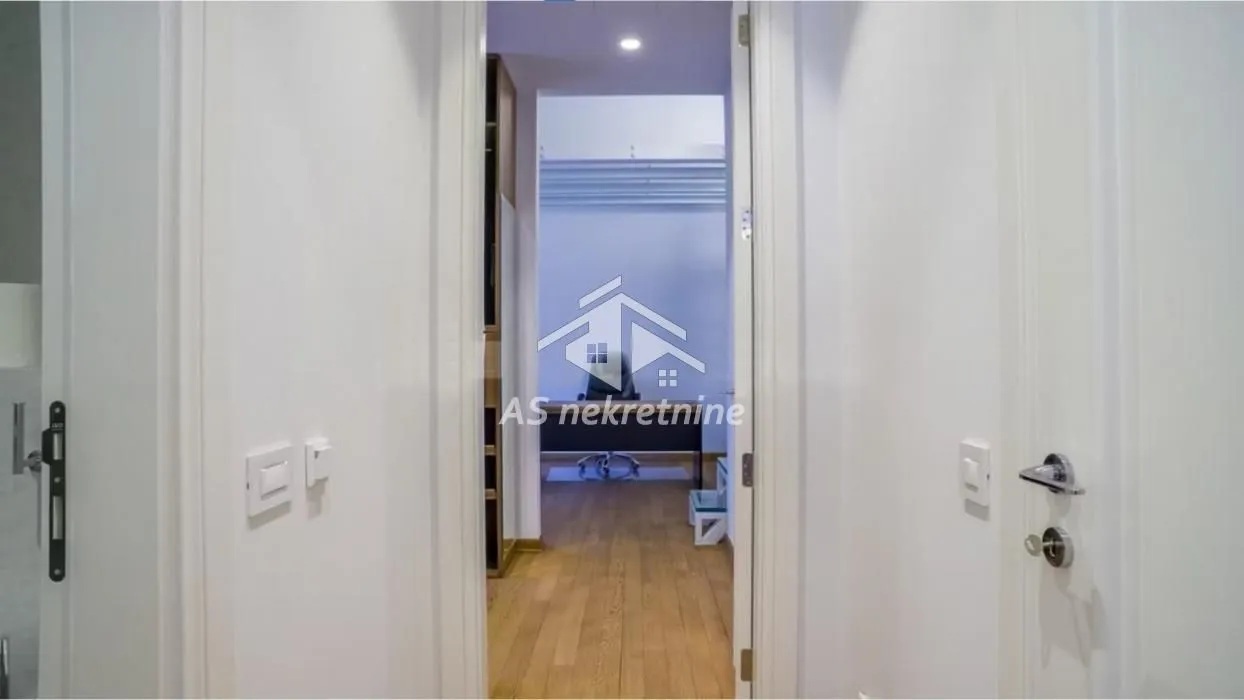 Rent, apartment, 188m², Kalenić Pijaca, Vračar Sve Podlokacije
