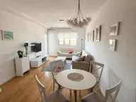 Izdavanje, jednosoban stan, 49m², Central Point, Podgorica - image 5