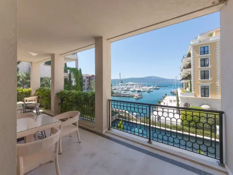 Prodaja, trosoban stan, 167m², Porto Montenegro, Tivat - image 3