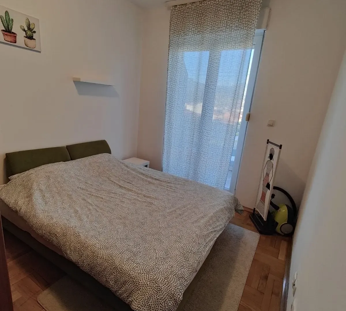 Rent, one bedroom apartment, 34m², Stari Aerodrom, Podgorica