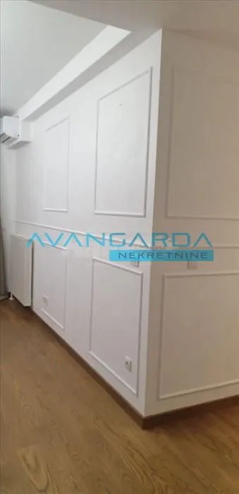 Izdavanje, stan, 56m², Beograd Na Vodi, Beograd