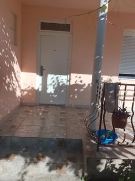 Rent, two bedroom apartment, 80m², Gradiošnica, Tivat - image 2
