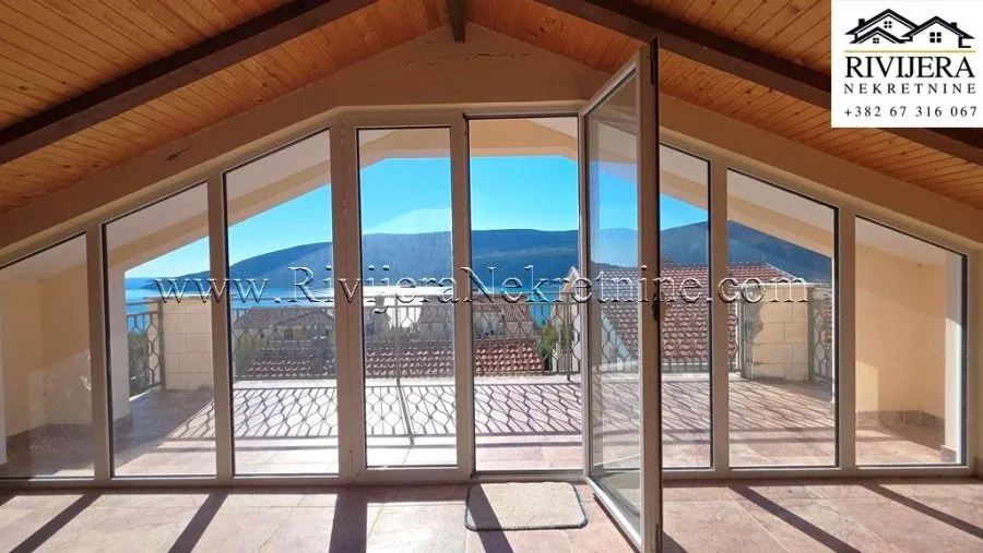 Prodaja, kuća, 270m², Topla, Herceg Novi