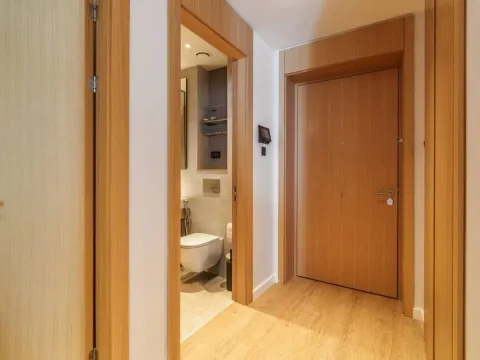 Prodaja, jednosoban stan, 55m², Boka Place, Tivat - image 13