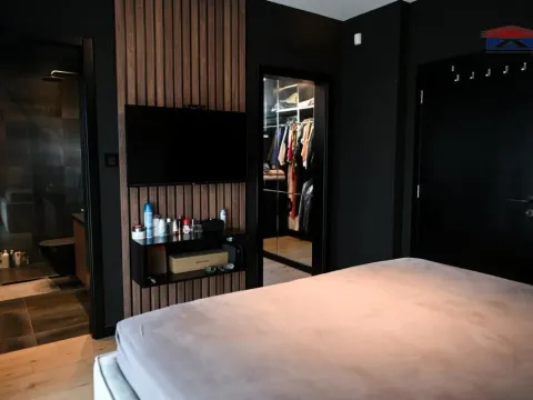 Prodaja, kuća, 360m², Petrovaradin, Novi Sad - image 18