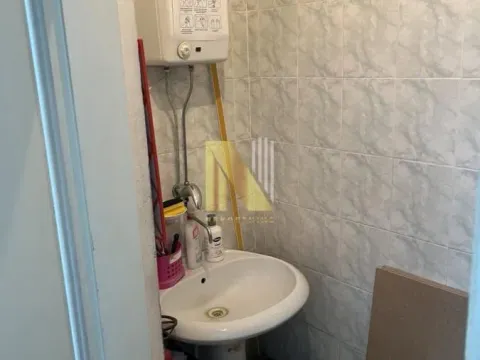 Sale, office space, 20m², Rotkvarija, Novi Sad Sve Podlokacije - image 5