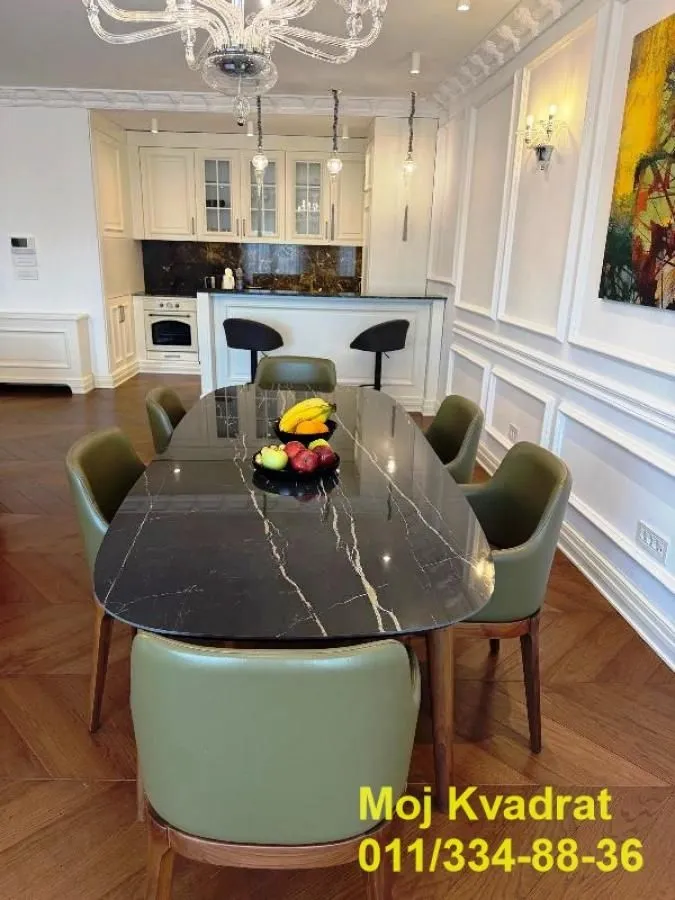Izdavanje, trosoban stan, 125m², Čubura, Beograd