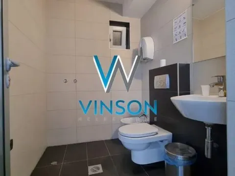 Izdavanje, poslovni prostor, 80m², Centar, Novi Sad - image 17