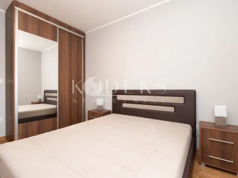 Izdavanje, jednosoban stan, 42m², City Kvart, Podgorica - image 8