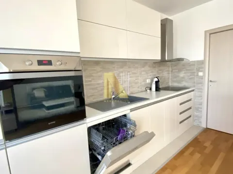 Rent, three bedroom apartment, 80m², Centar, Novi Sad - image 4