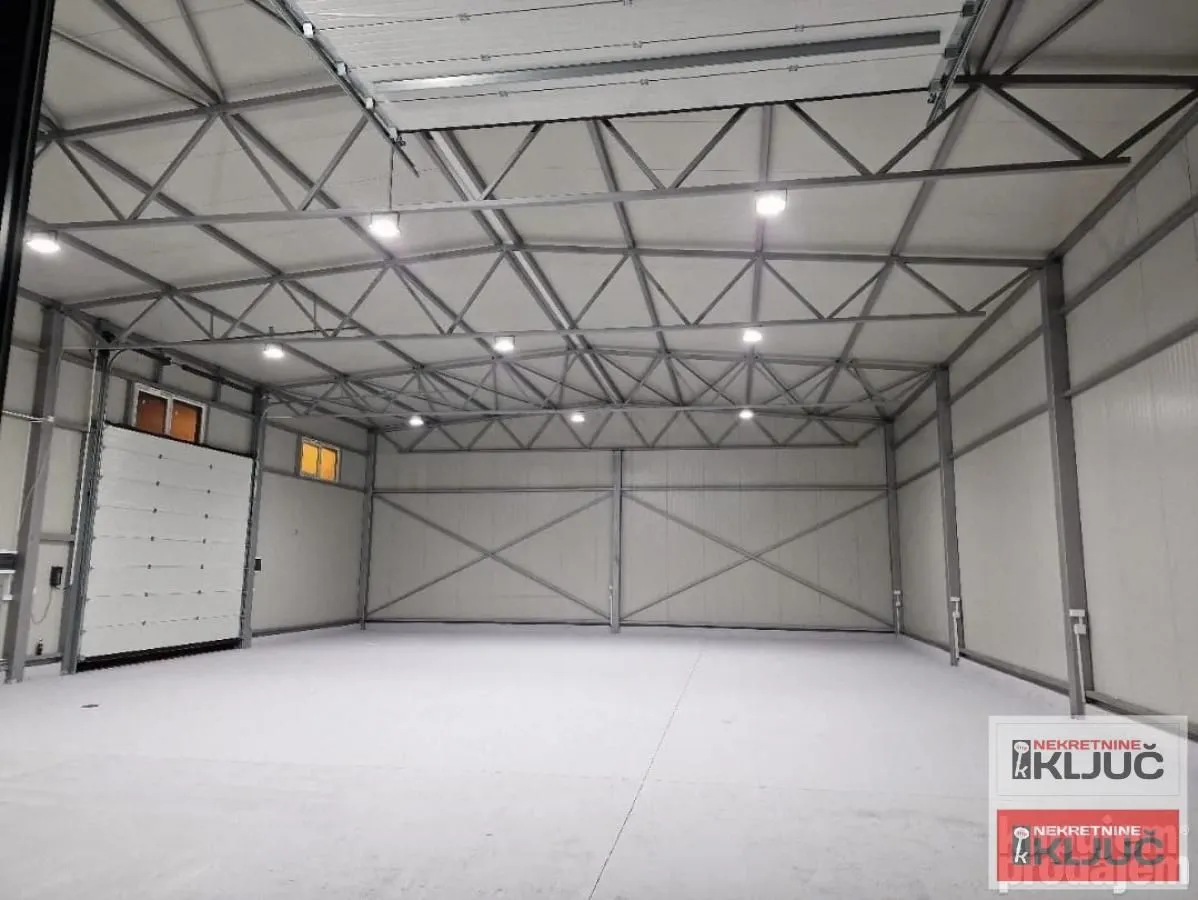 Rent, office space, 300m², Veternik, Novi Sad Sve Podlokacije