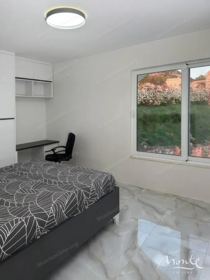 Prodaja, kuća, 240m², Dobre Vode, Bar