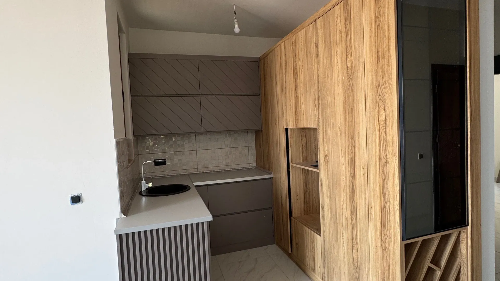 Prodaja, trosoban stan, 105m², Bijela, Herceg Novi