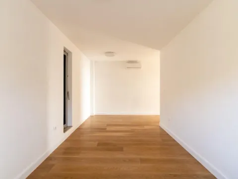 Prodaja, trosoban stan, 160m², Budva, Crna Gora - image 13