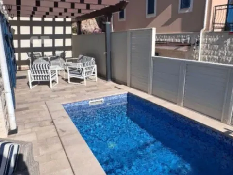 Rent, house, 200m², Luštica Bay, Tivat - image 9