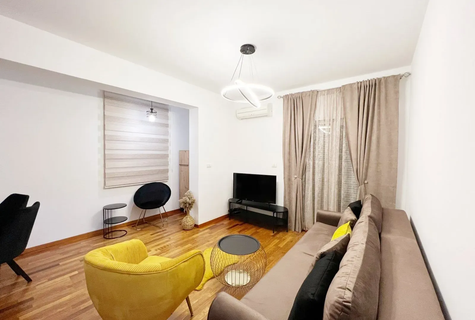 Rent, two bedroom apartment, 68m², City Kvart, Podgorica
