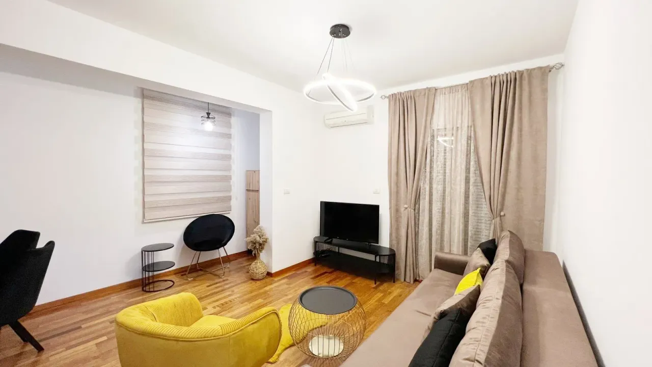Rent, two bedroom apartment, 68m², City Kvart, Podgorica