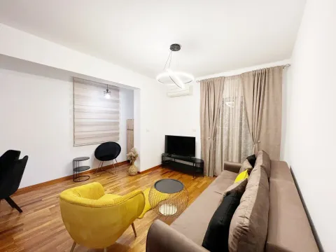 Rent, two bedroom apartment, 68m², City Kvart, Podgorica - image 1