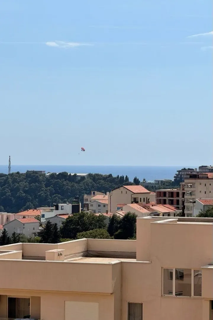Sale, one bedroom apartment, 47m², Bečići, Budva
