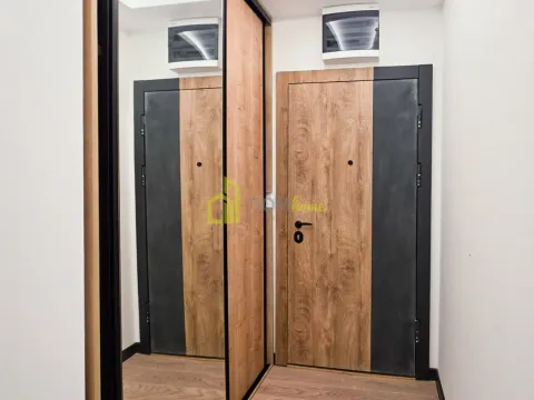 Izdavanje, dvosoban stan, 75m², Gorica C, Podgorica - image 18