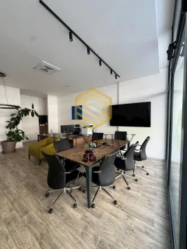 Rent, office space, 140m², Master Kvart, Podgorica - image 1