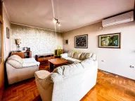 Prodaja, trosoban stan, 105m², Blok 6, Podgorica - image 3