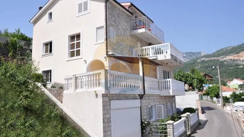 Prodaja, kuća, 319m², Herceg Novi, Crna Gora