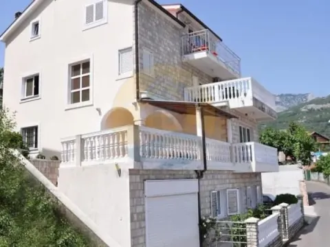 Sale, house, 319m², Herceg Novi, Crna Gora