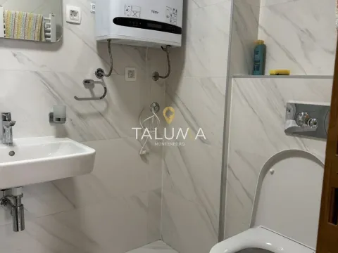 Izdavanje, dvosoban stan, 72m², City Kvart, Podgorica - image 7