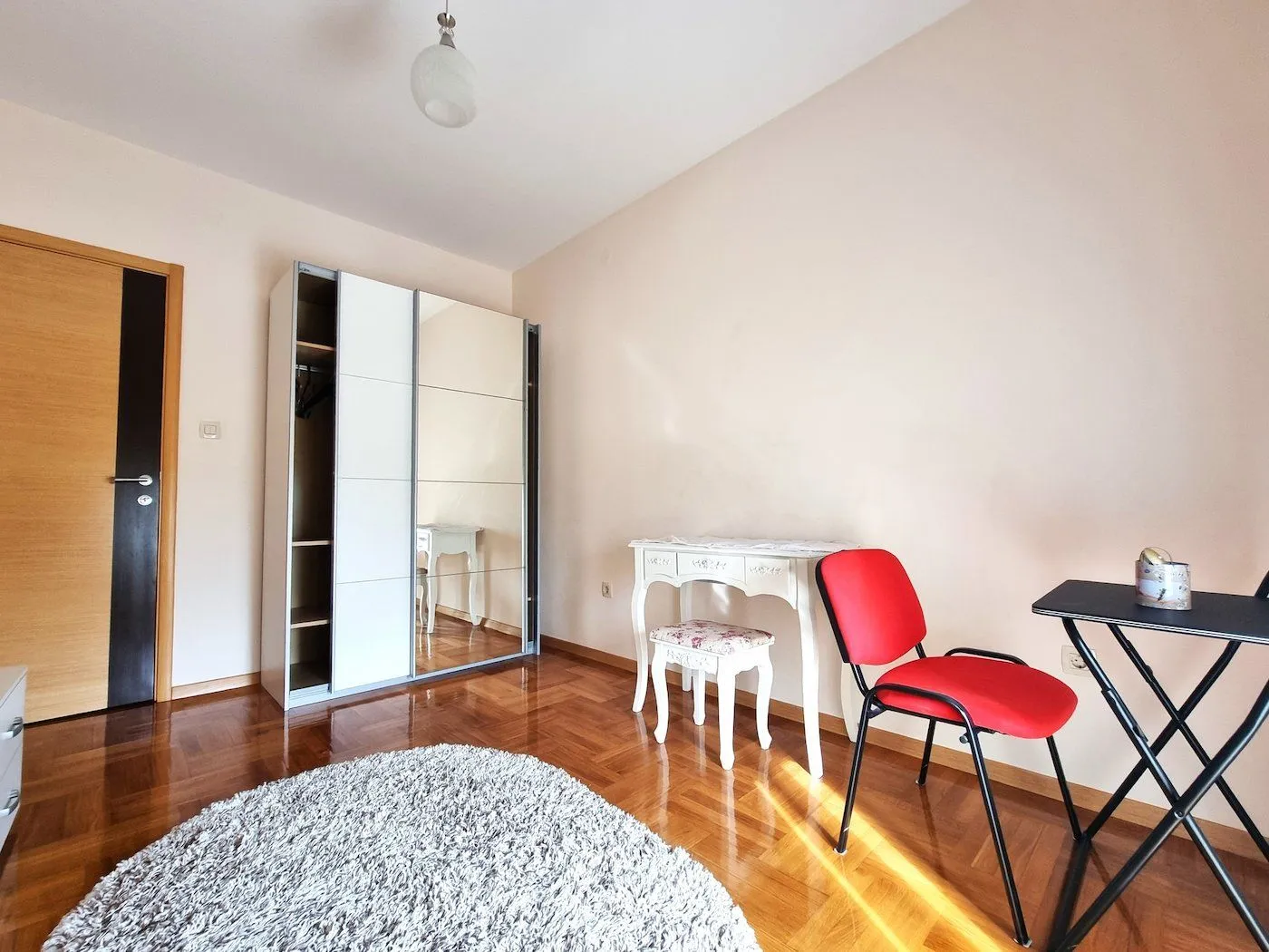 Izdavanje, stan, 84m², Tuški Put, Podgorica