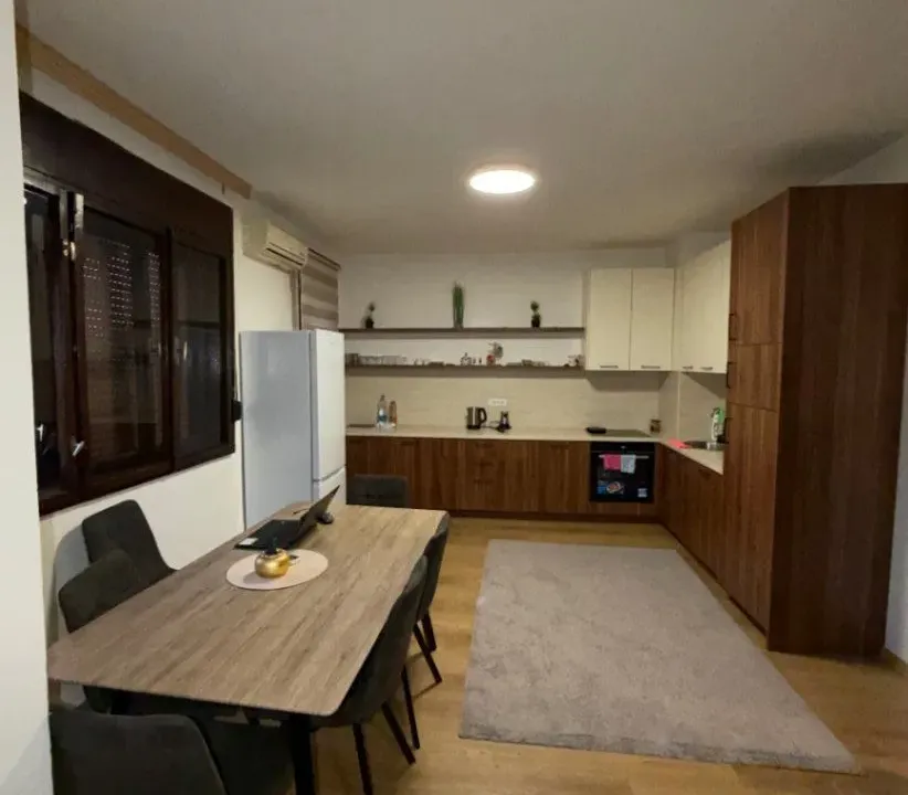Rent, three bedroom apartment, 110m², City Kvart, Podgorica