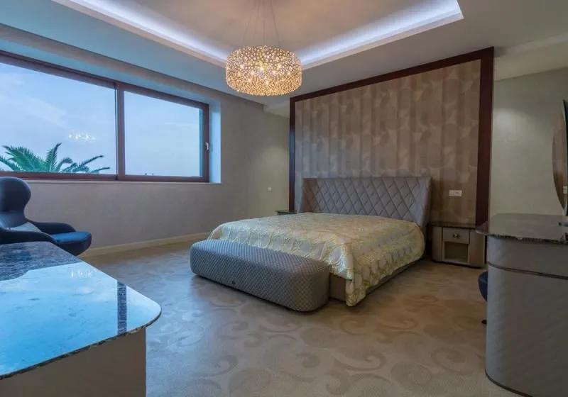 Sale, house, 831m², Bečići, Budva