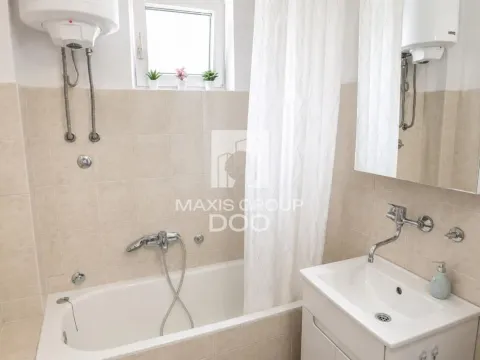 Rent, three bedroom apartment, 80m², Savski Venac, Beograd - image 11