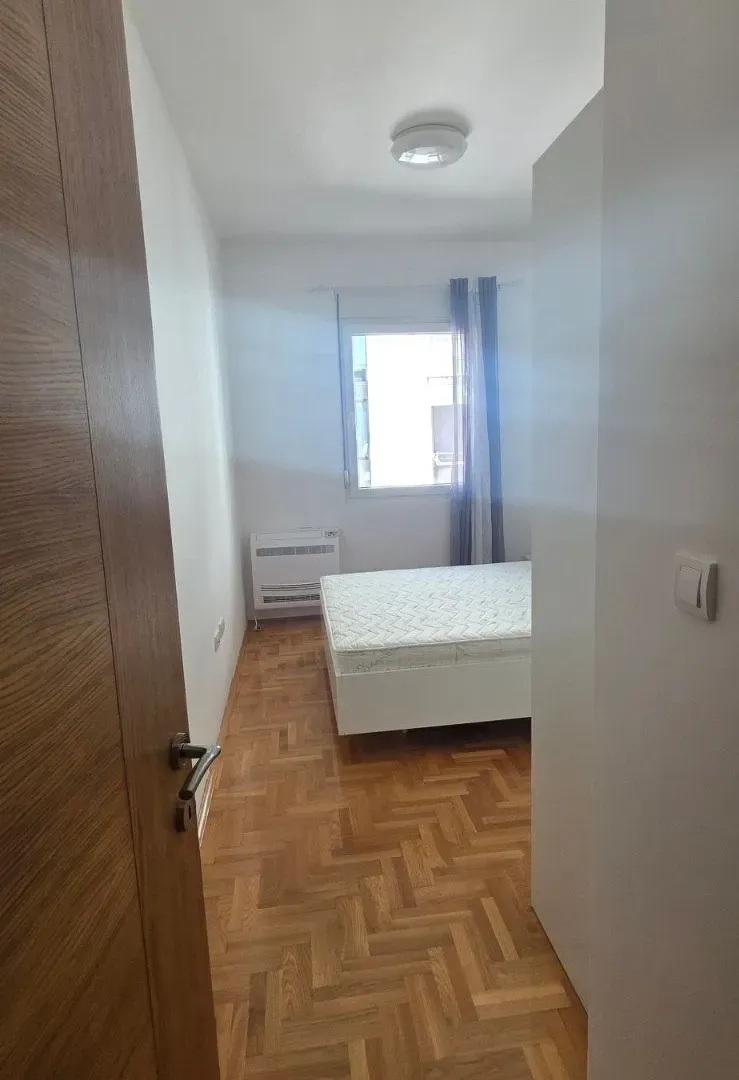 Izdavanje, jednosoban stan, 45m², Kava, Tivat