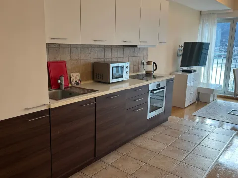 Prodaja, dvosoban stan, 75m², Grad, Kotor - image 4