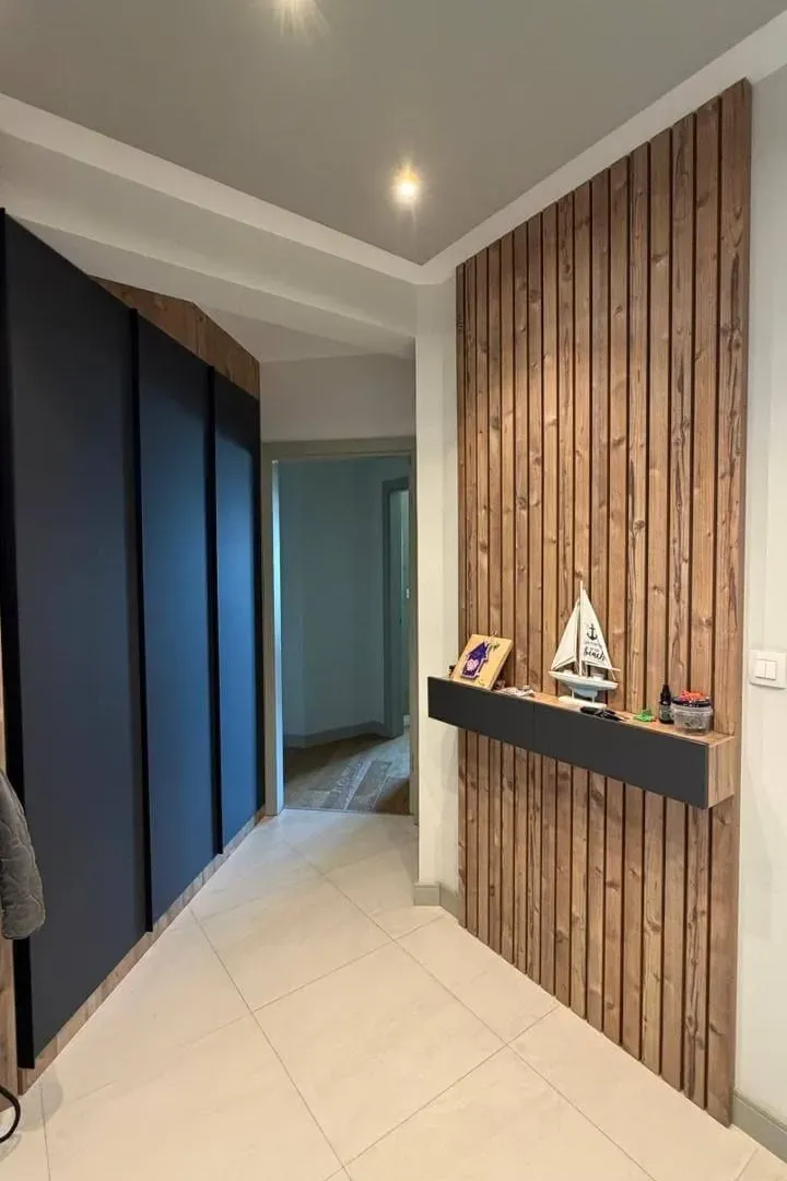 Prodaja, trosoban stan, 112m², Centar, Bar
