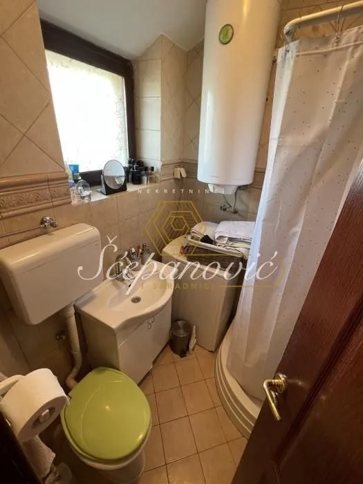 Prodaja, stan, 46m², Centar, Novi Sad